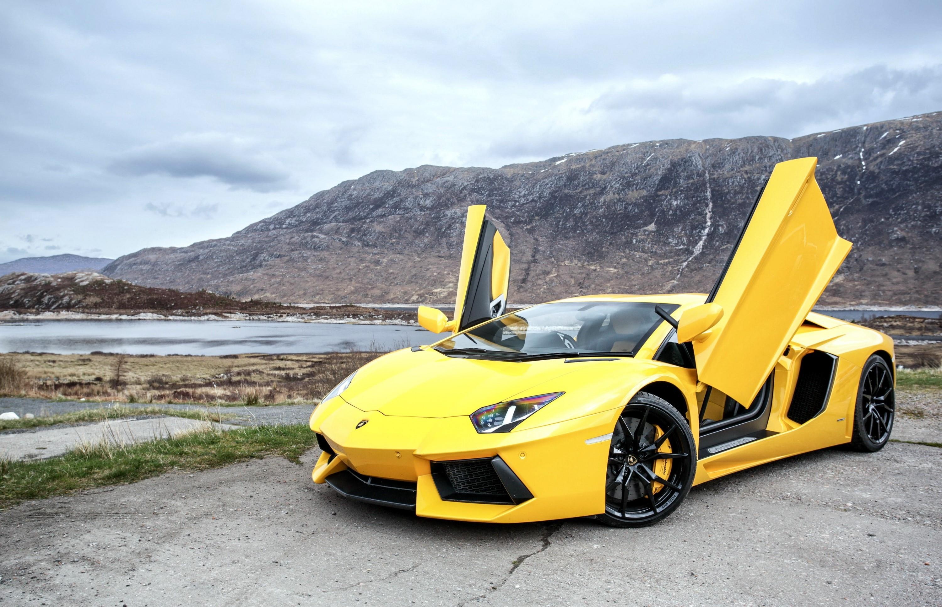 Cac ky tu,  chu so di theo ten sieu xe co nghia gi? anh 3