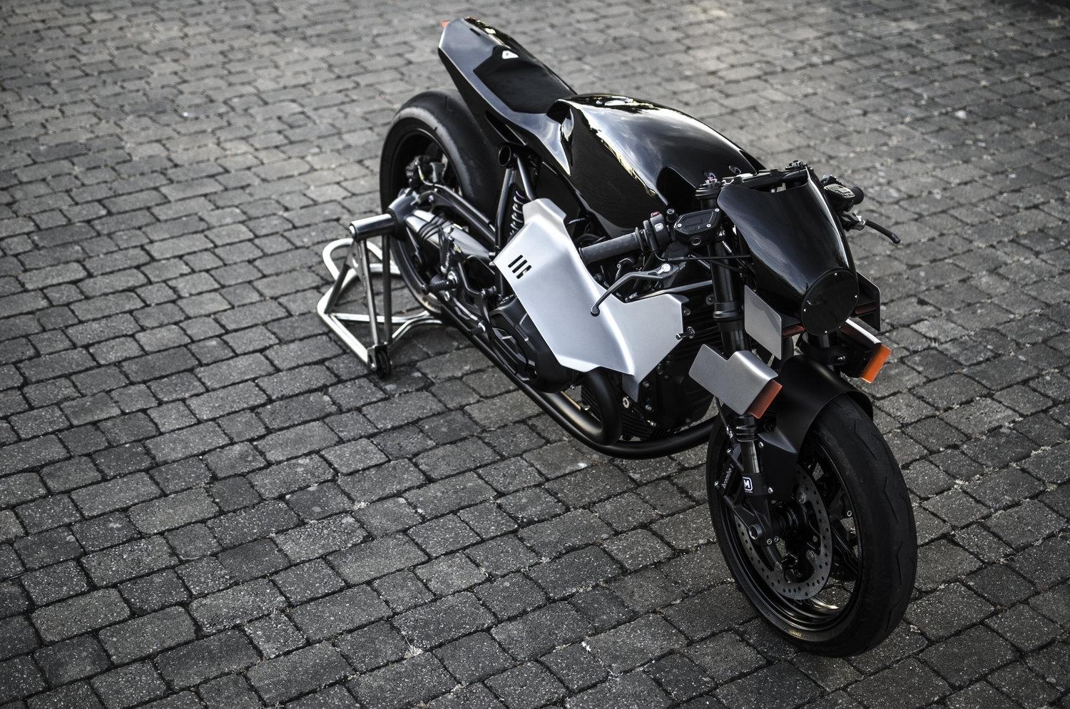 BMW R NineT phien ban 'tan co giao duyen' anh 2