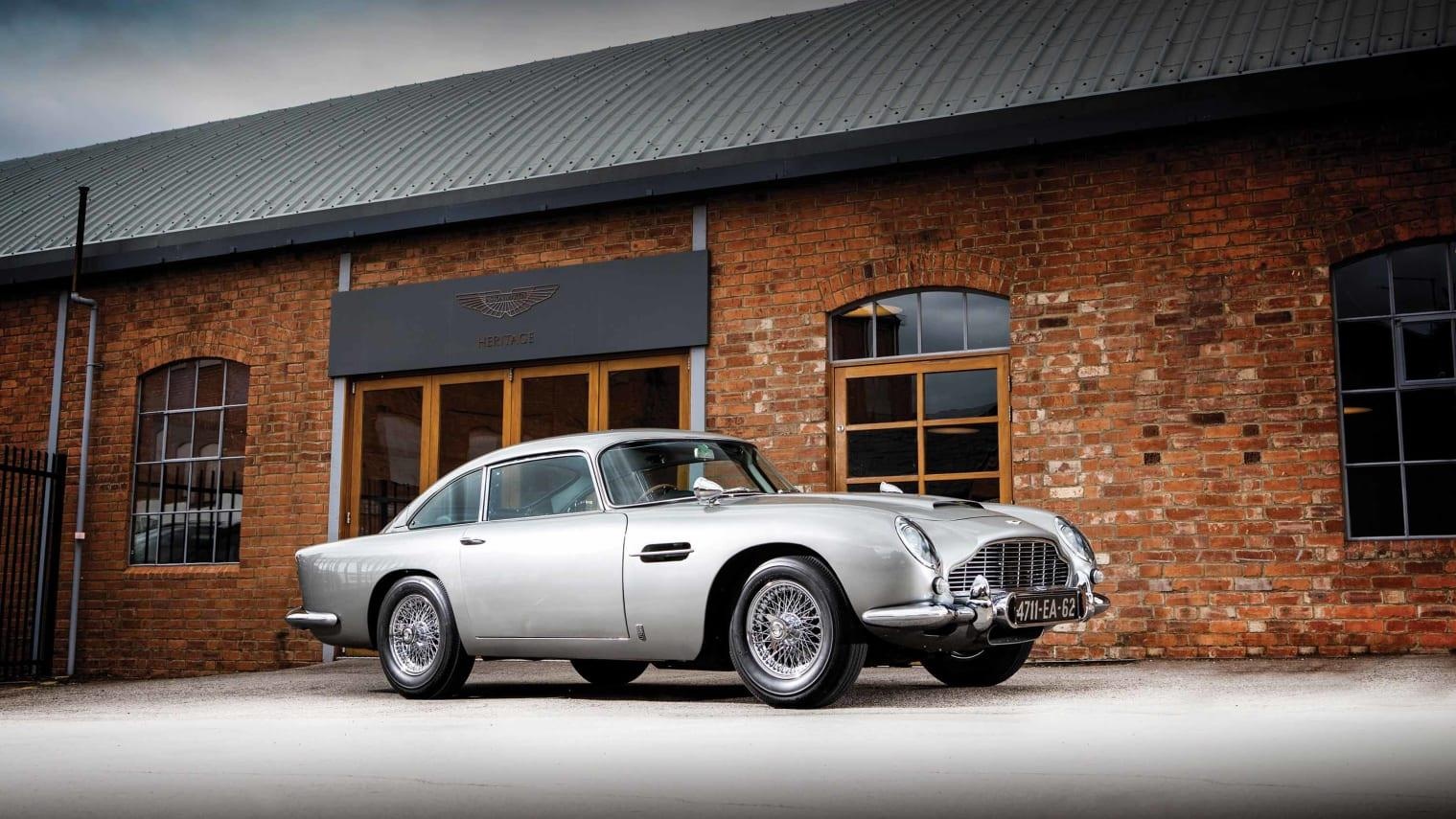 Aston Martin DB5 anh 1