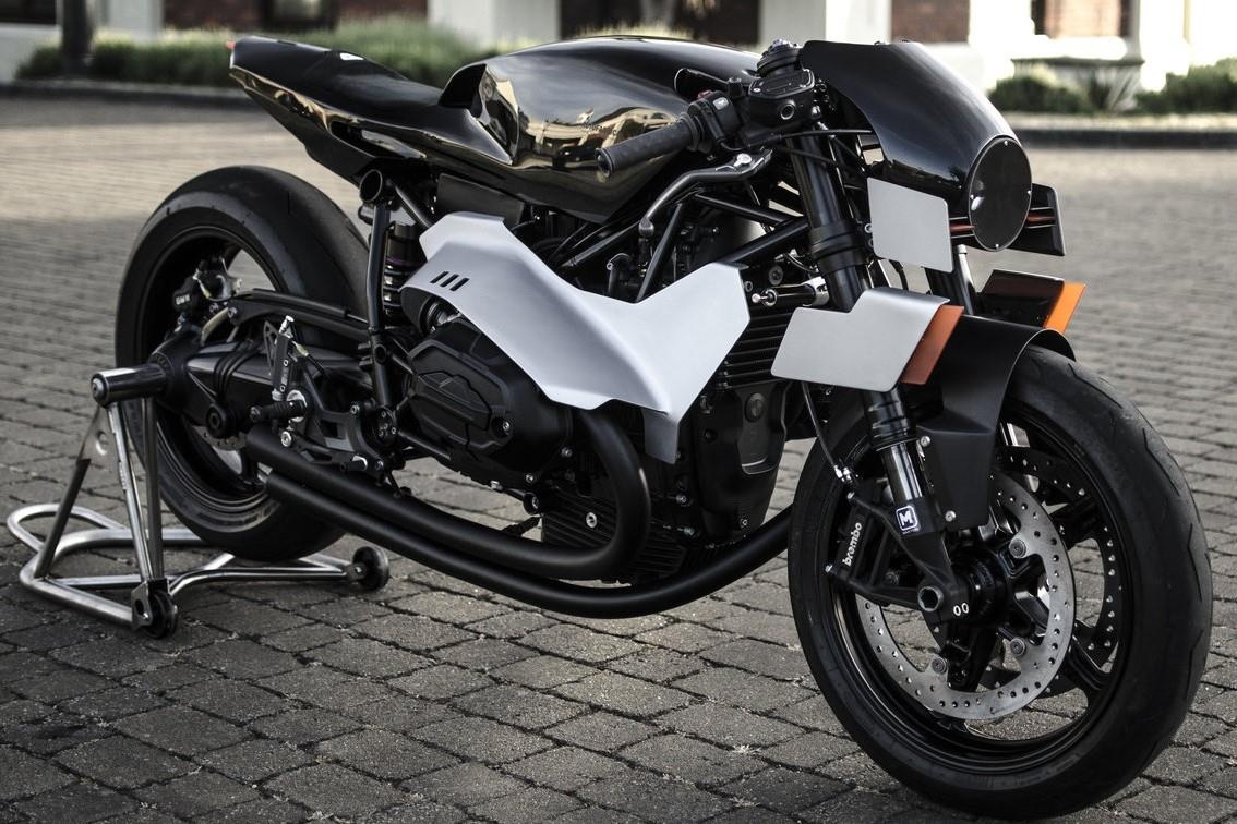 Ban do BMW R NineT 'tan co giao duyen' doc dao cua tho Anh hinh anh