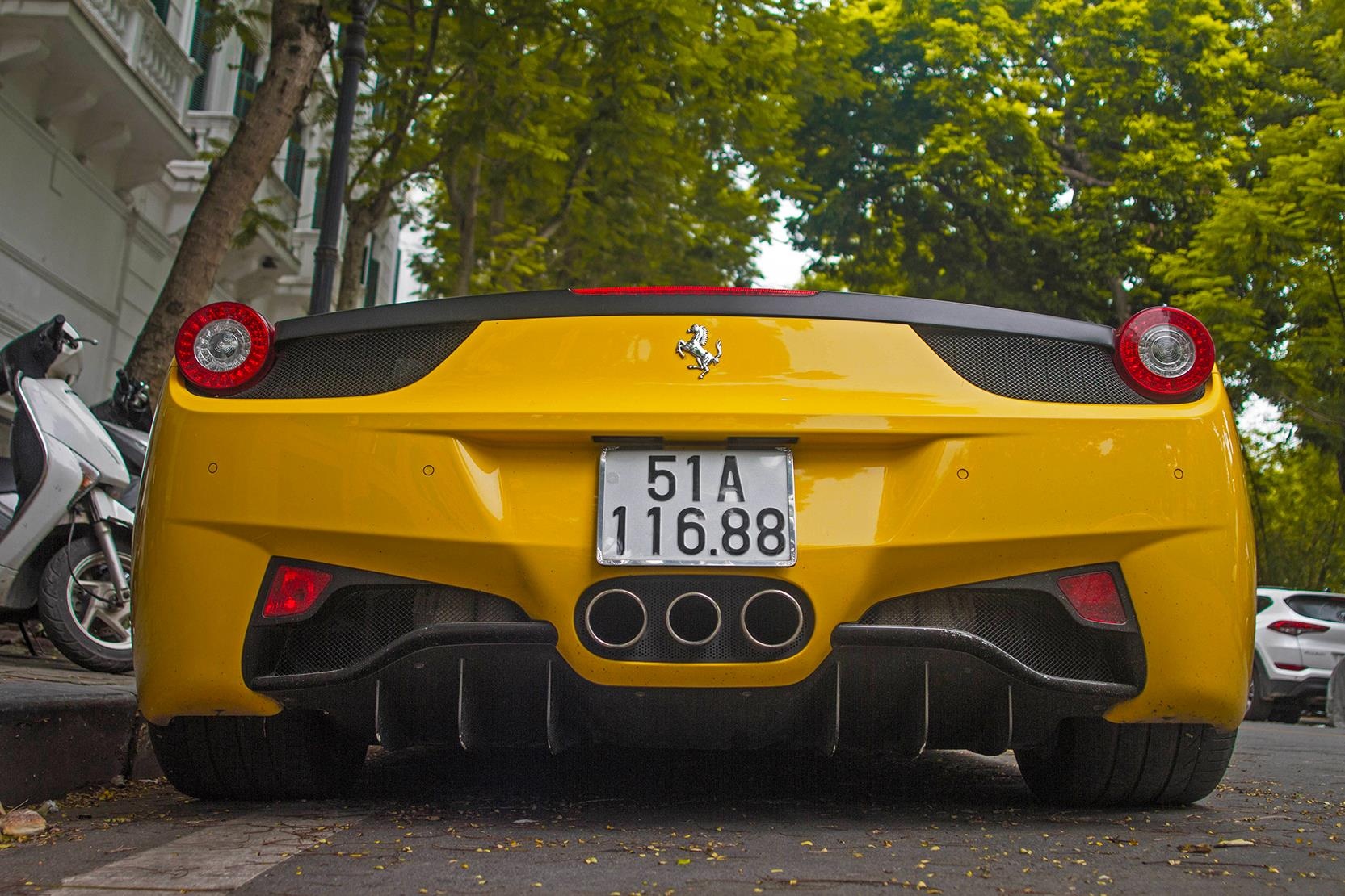 Sieu xe Ferrari 458 Italia tai xuat anh 7