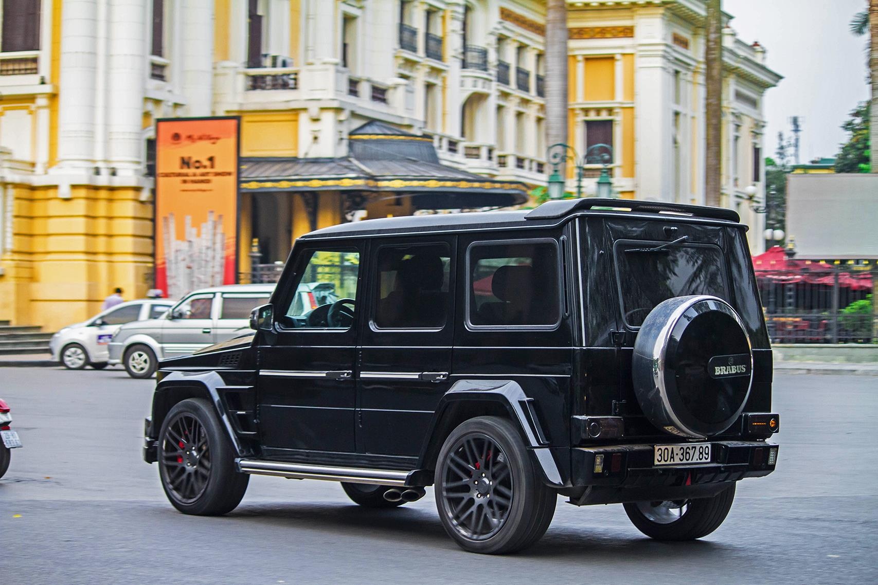 Dan xe sieu sang tram ty Ha Noi anh 2
