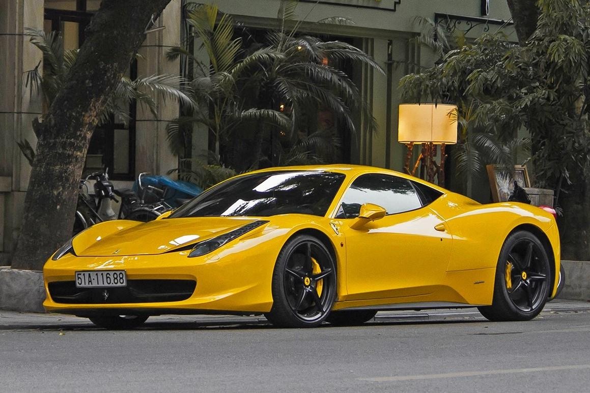 Ferrari 458 Italia tung tham gia Car Passion 2011 tai xuat tai Ha Noi hinh anh