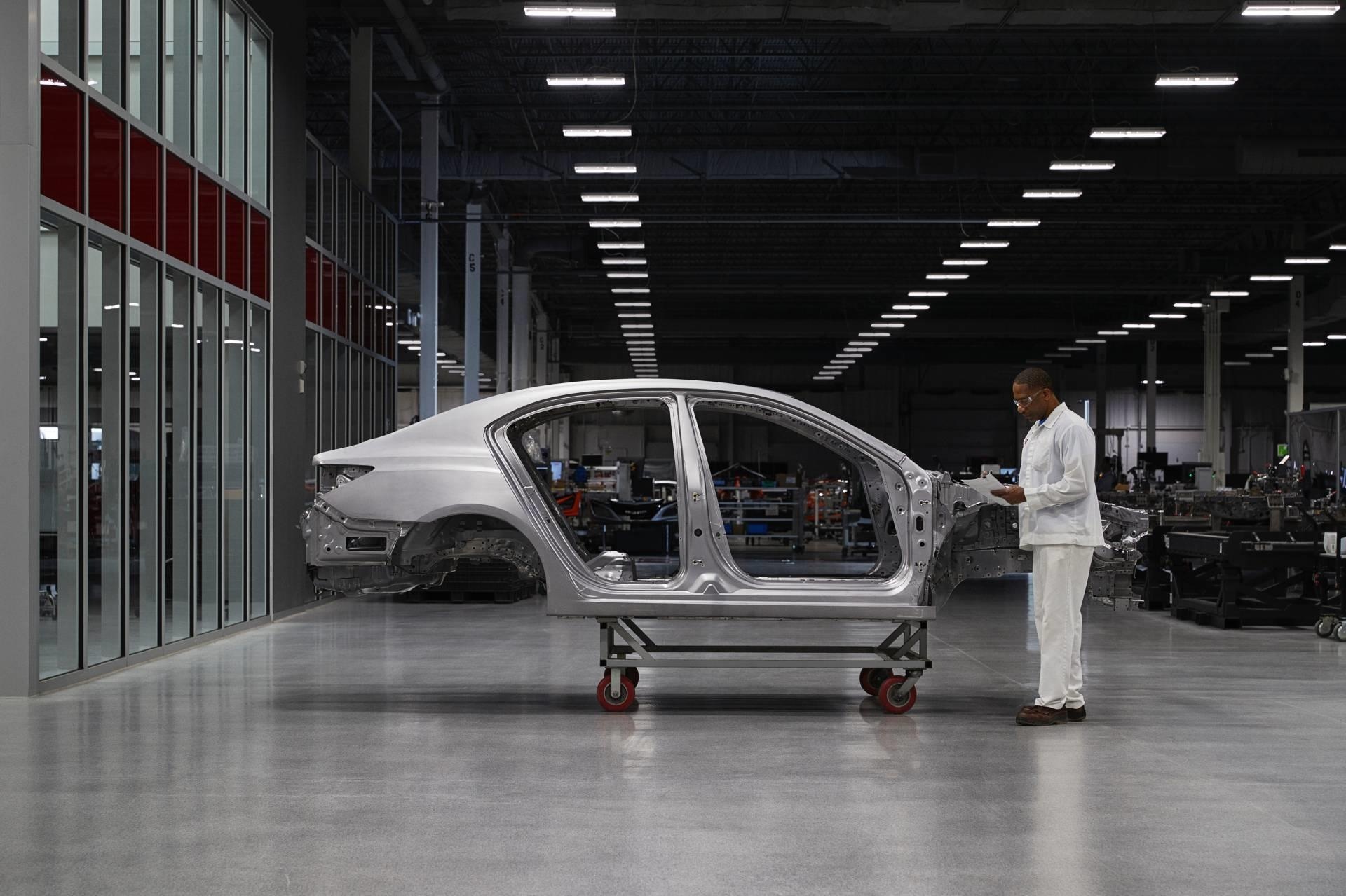 Acura TLX ra ban gioi han anh 2