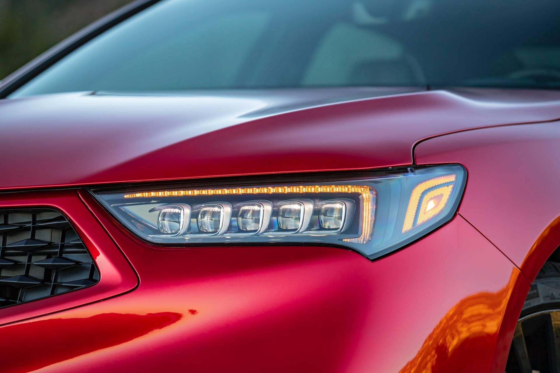 Acura TLX ra ban gioi han anh 9