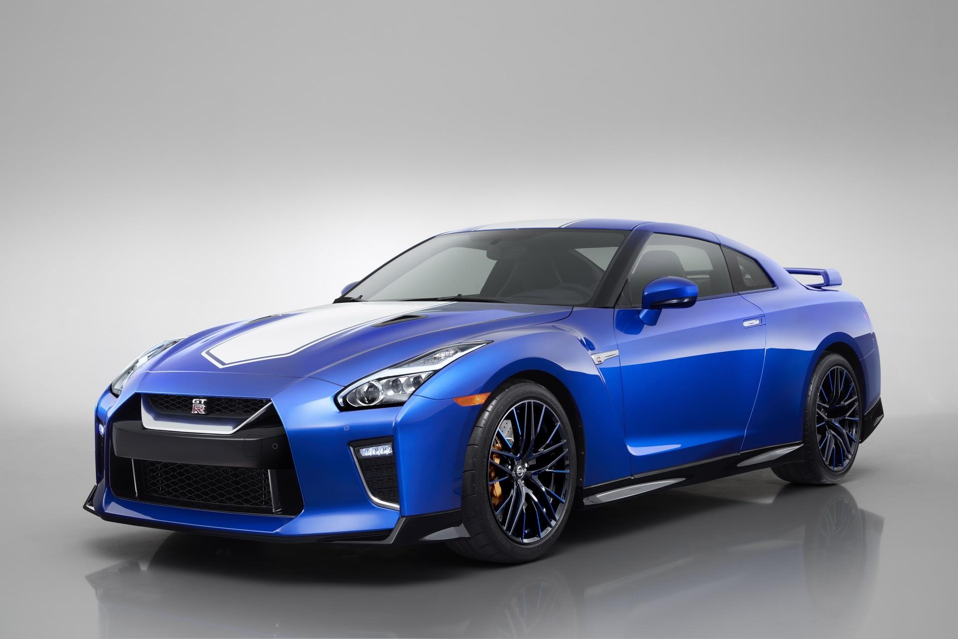 Nissan GT-R ban dac biet 50th Anniversary Edition anh 10