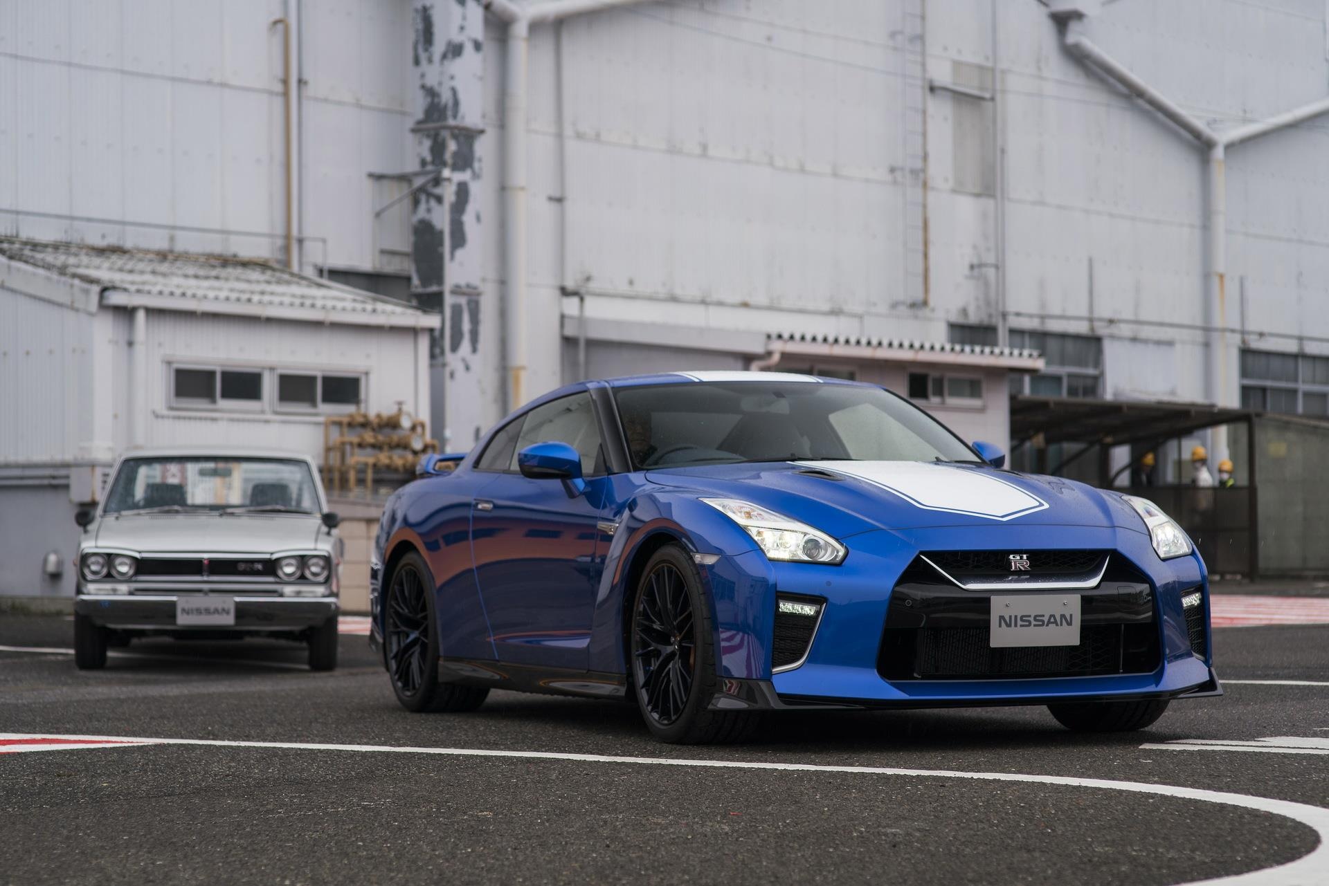 Nissan GT-R ban dac biet 50th Anniversary Edition anh 2