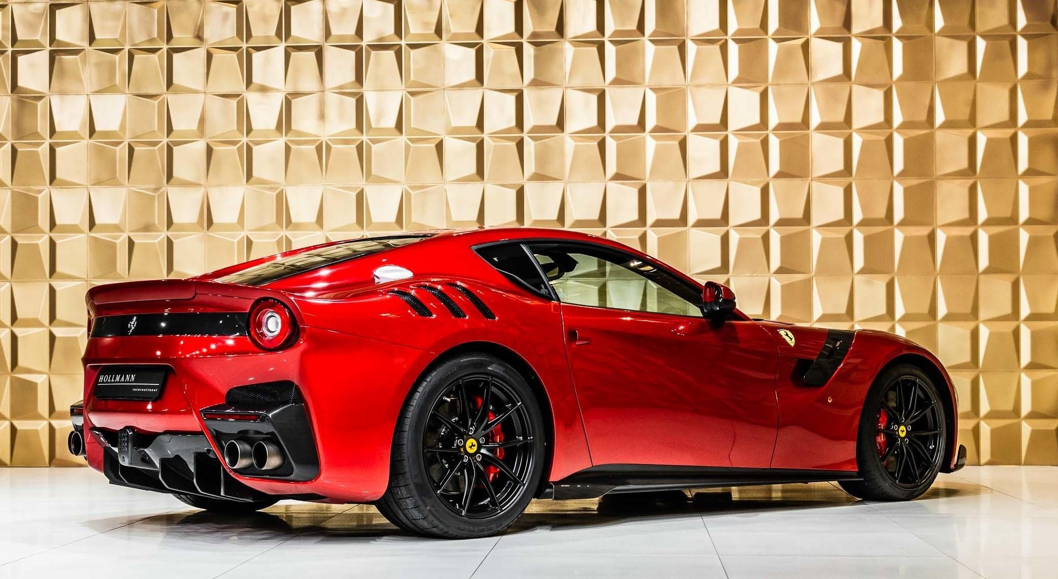 Ferrari F12tdf hàng cũ có giá gần 1 triệu USD ảnh 2 Ferrari F12tdf hang cu co gia gan 1 trieu USD anh 2