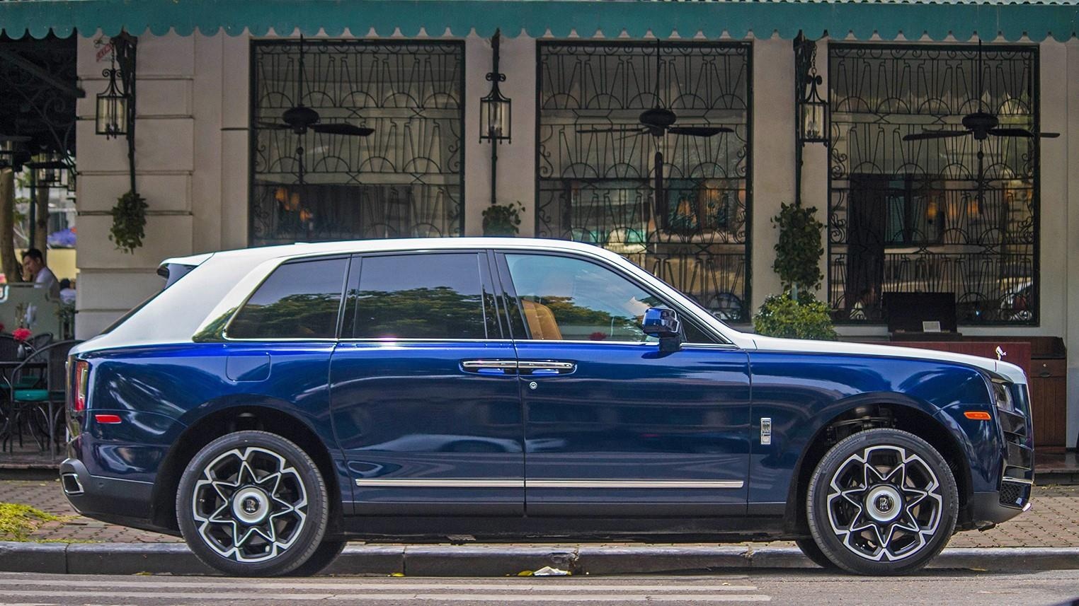 SUV Rolls-Royce Cullinan lot xac anh 3