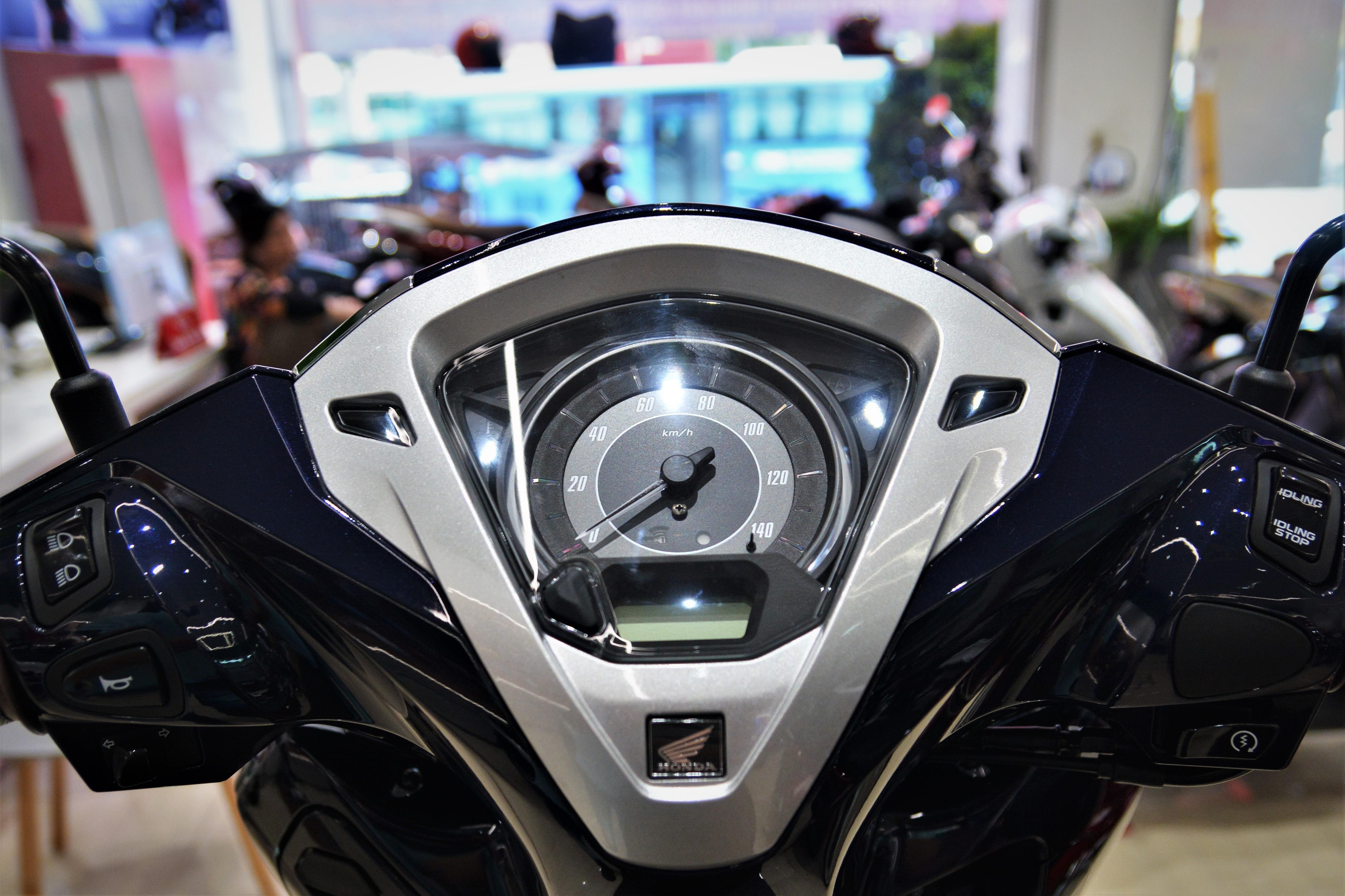 Đắt hơn bản cũ, Honda Lead có khác biệt gì? ảnh 5 Dat hon ban cu, Honda Lead co khac biet gi? anh 5