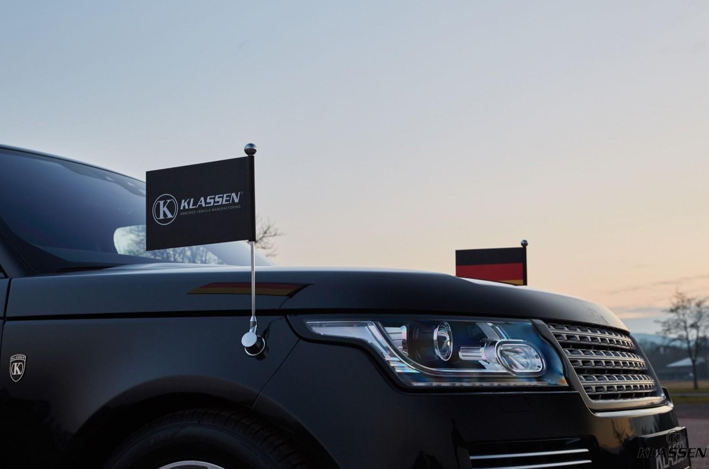 Vua Campuchia sử dụng SUV chống đạn ảnh 10 Vua Campuchia su dung SUV chong dan anh 10