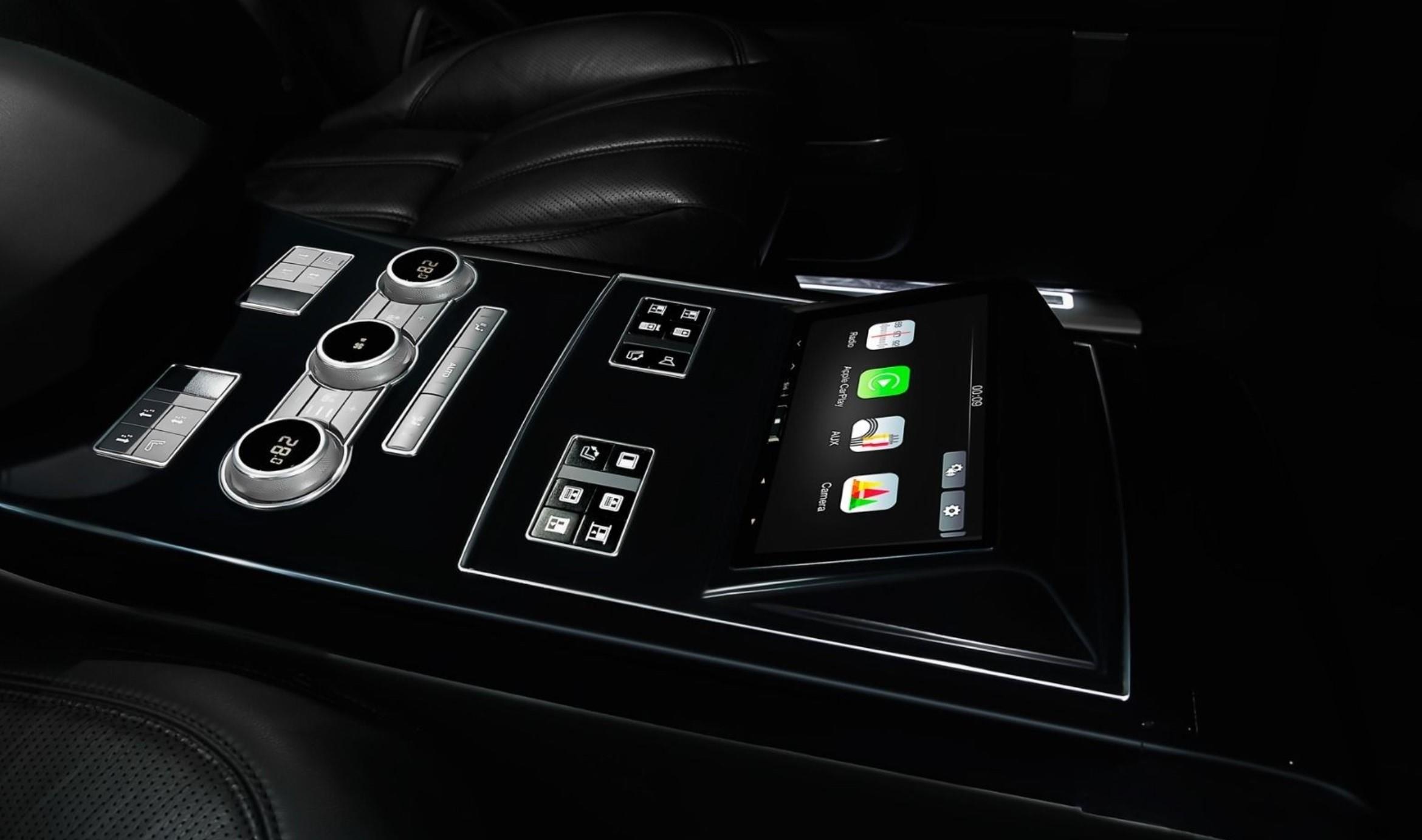 Vua Campuchia sử dụng SUV chống đạn ảnh 8 Vua Campuchia su dung SUV chong dan anh 8