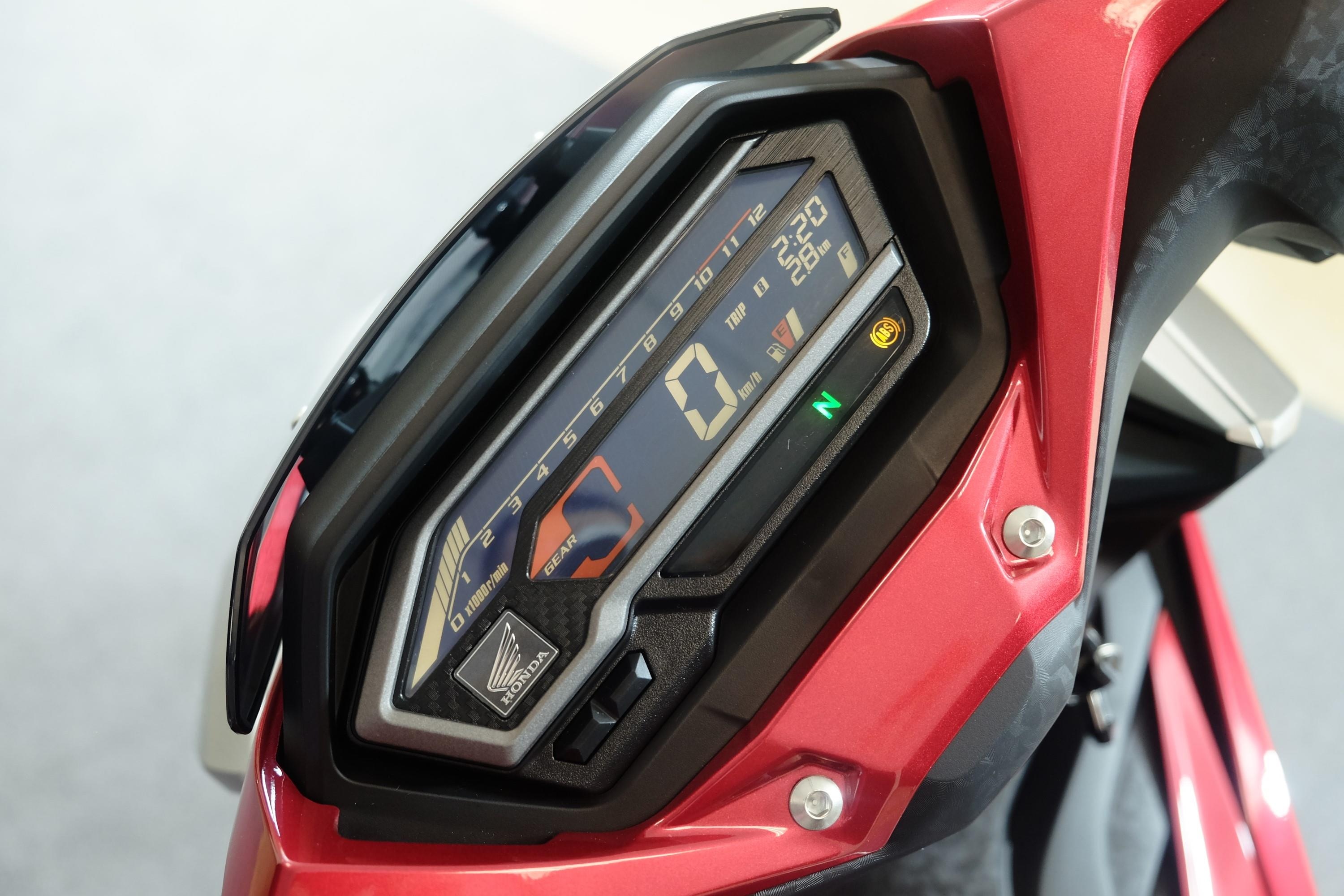 Winner X khoi mao cuoc chien voi Yamaha Exciter anh 9