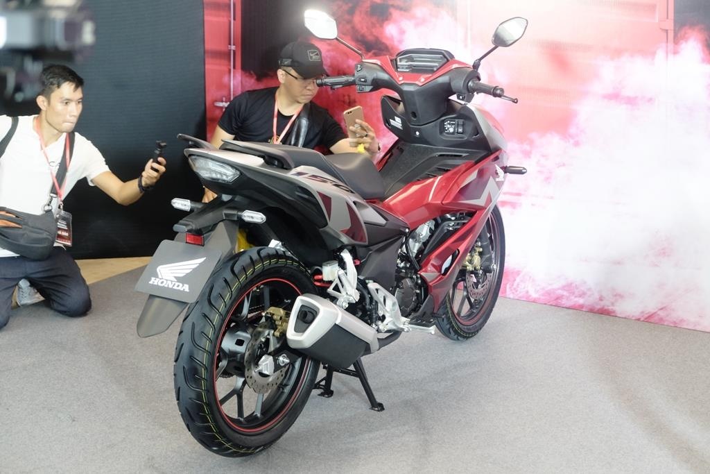 Honda Winner X ra mat anh 7