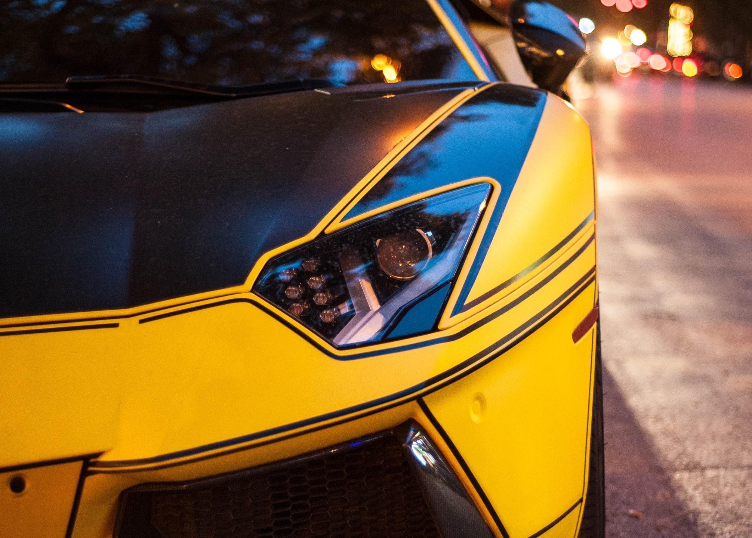 Lamborghini Aventador chinh hang dau tien anh 8