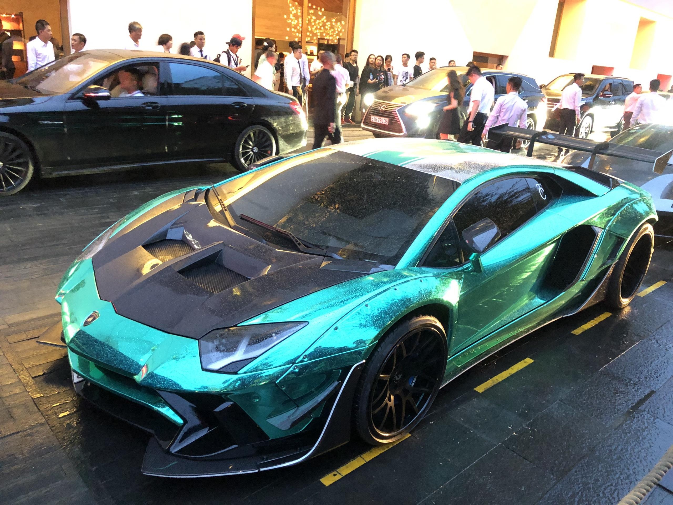 Nhung sieu xe nao quy tu tai dam cuoi Cuong Do La? anh 6