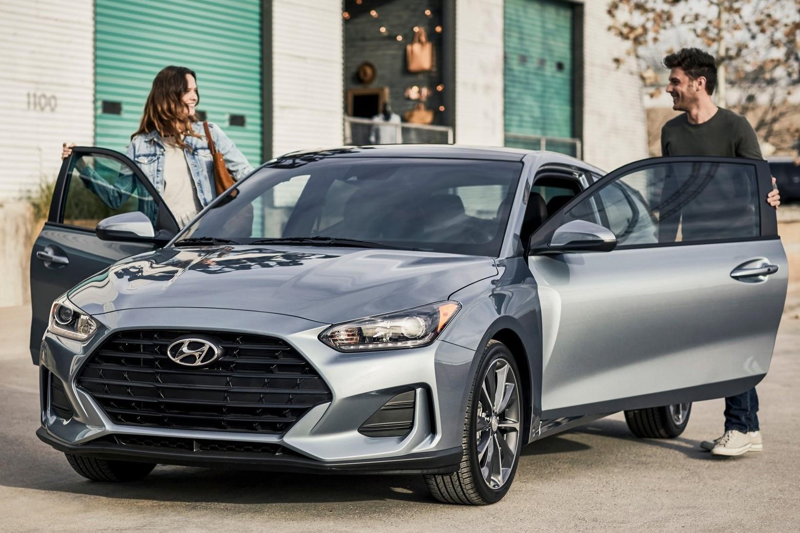 Hyundai Veloster 2020 ra mat voi mot so thay doi hinh anh