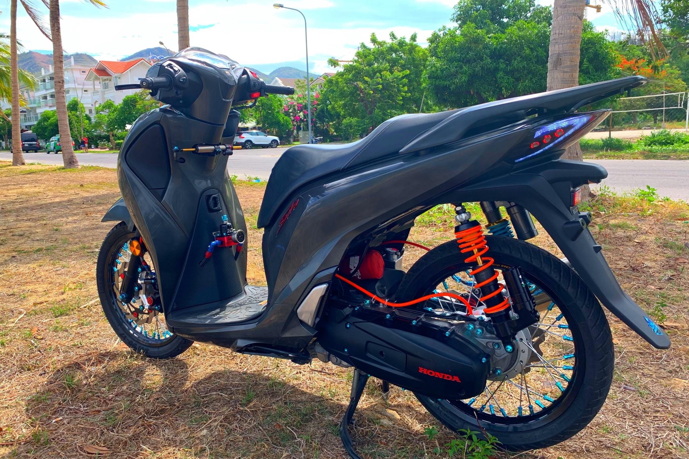 Honda SH 150i do 300 trieu anh 3
