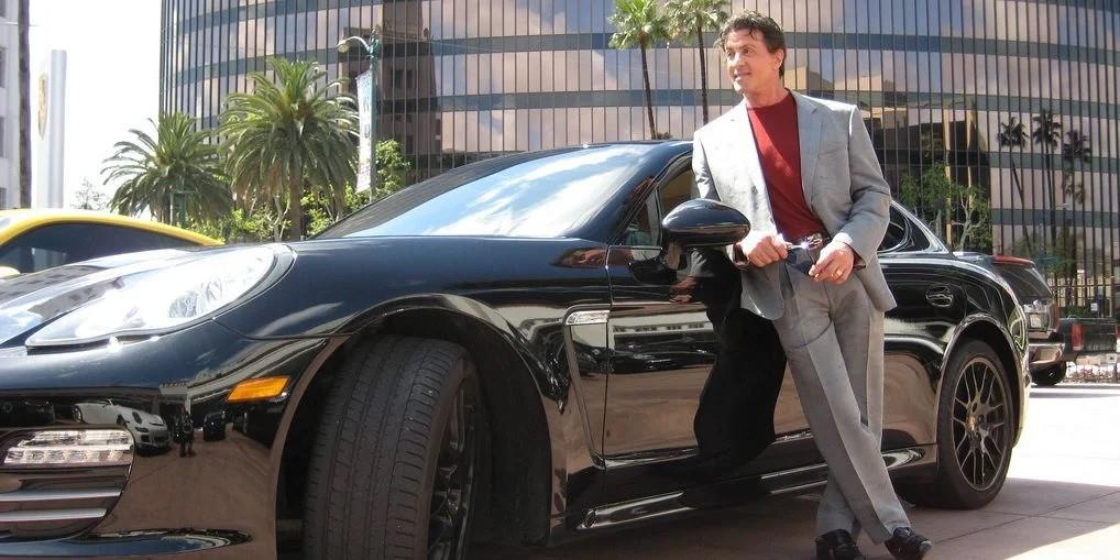 Bo suu tap xe cua Rambo anh 6