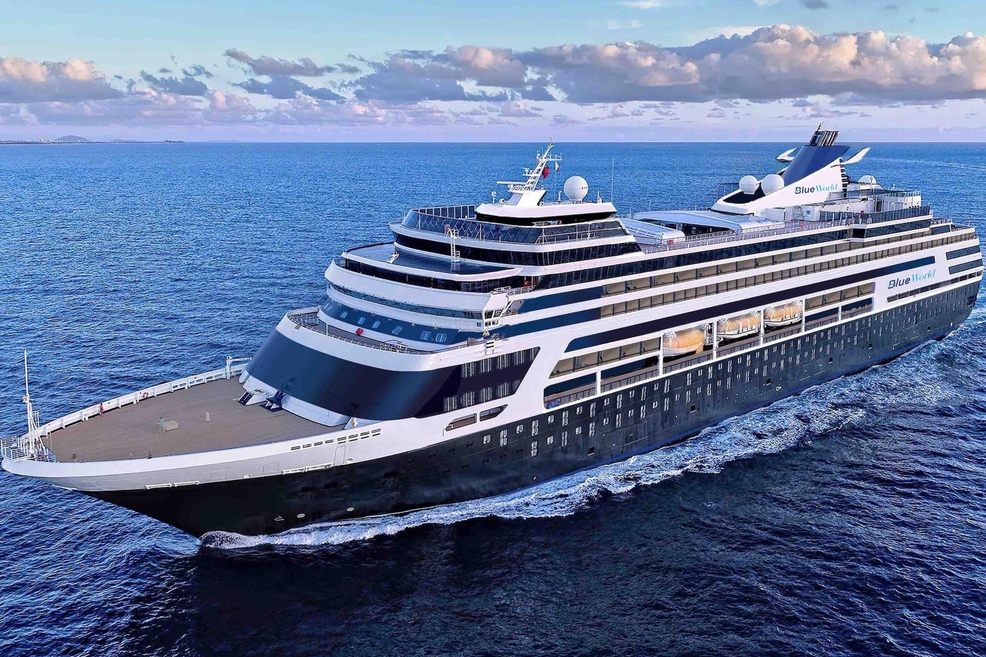 Du thuyen dau tien the gioi 'ban dut' can ho, gia tu 2,2 trieu USD hinh anh