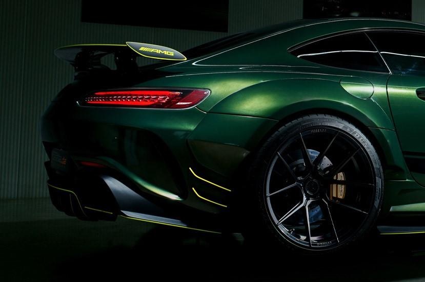 Mercedes-AMG GT R Prior Design anh 7