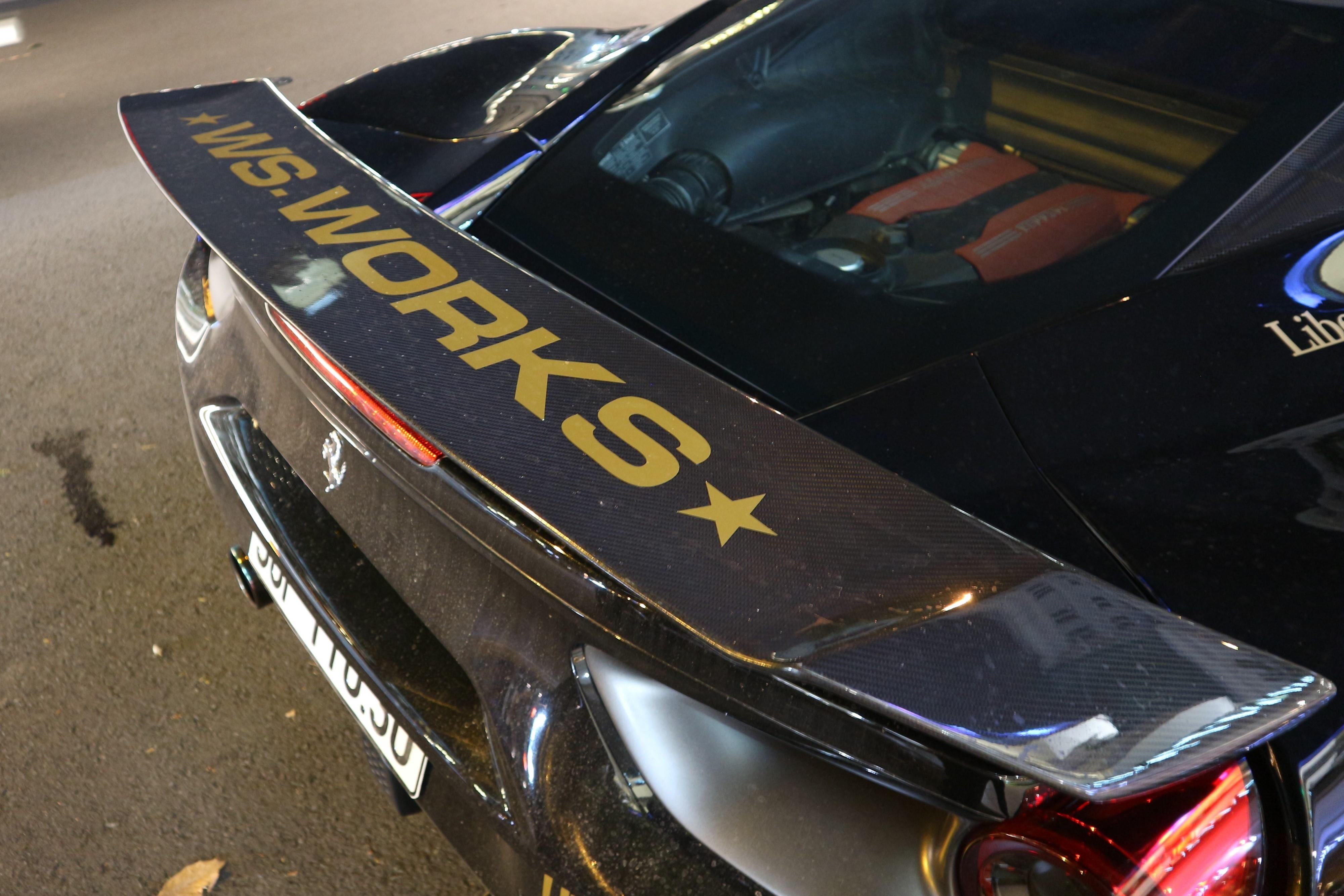 Can canh sieu xe Ferrari 488 GTB do anh 6