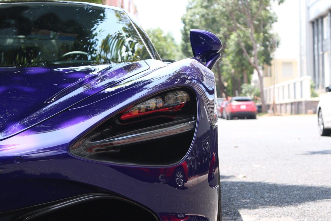 Can canh sieu xe McLaren 720S mau tim anh 6