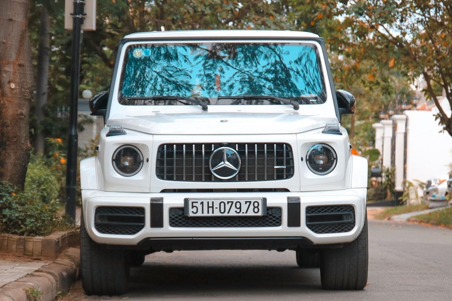 Minh Nhua se mang dan xe 100 ty den le cuoi con gai? hinh anh