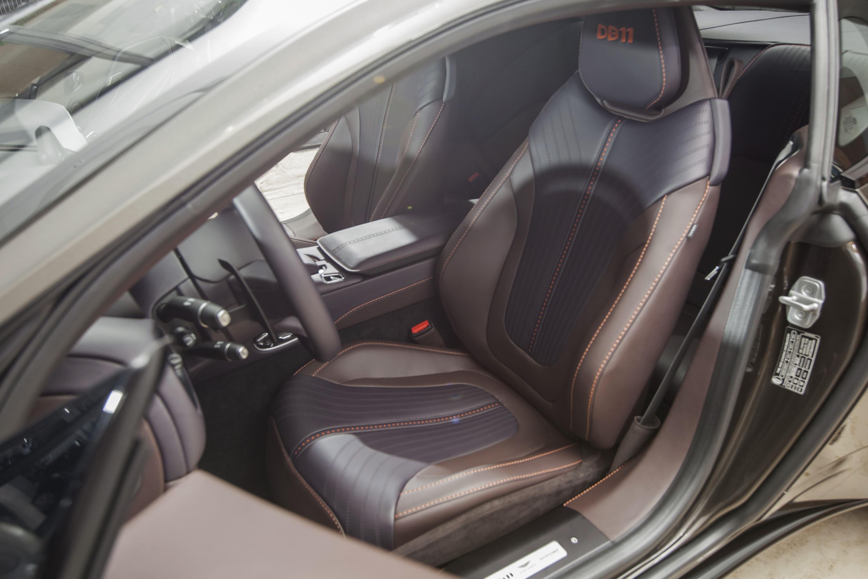 Can canh sieu xe Aston Martin DB11 Kopi Bronze anh 6