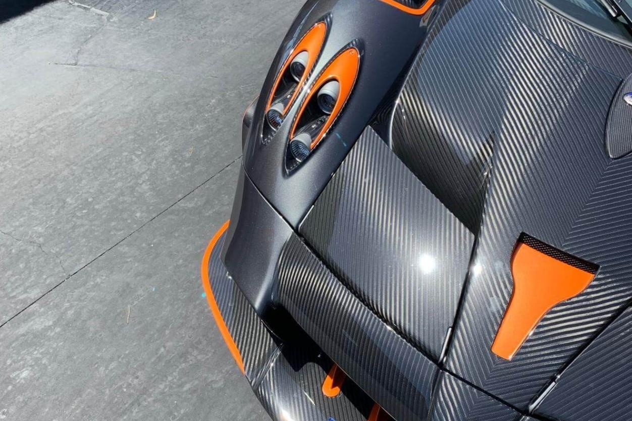 Pagani Huayra Imola ra mat anh 3