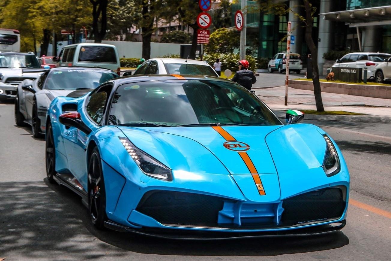 Can canh Ferrari 488 GTB voi goi do SVR doc nhat Viet Nam hinh anh