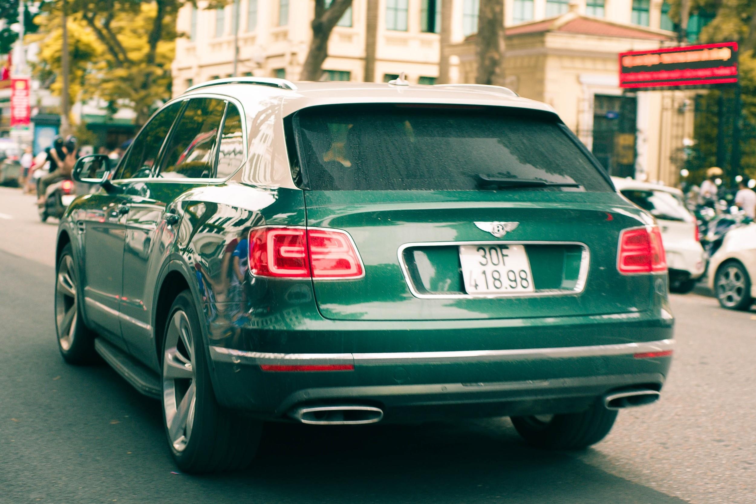 Sieu xe dao pho khuay dong thu do anh 3