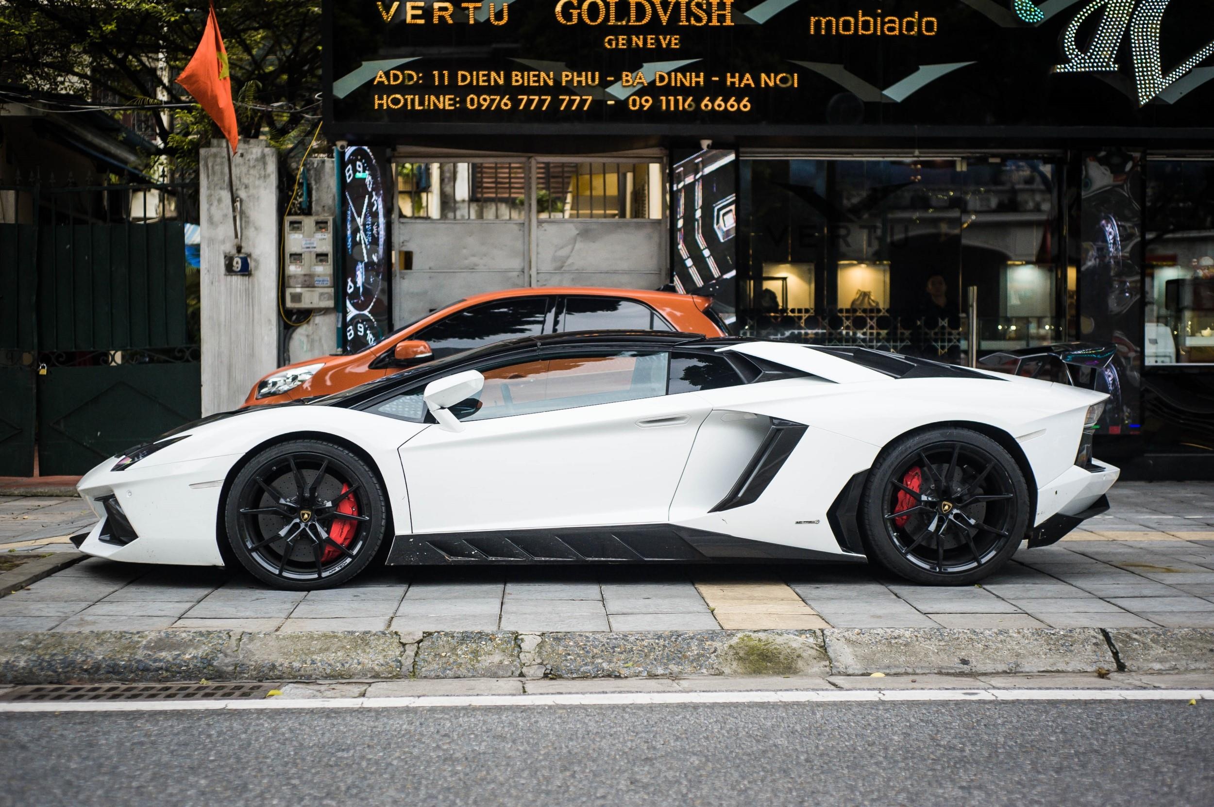 Sieu xe dao pho khuay dong thu do anh 5