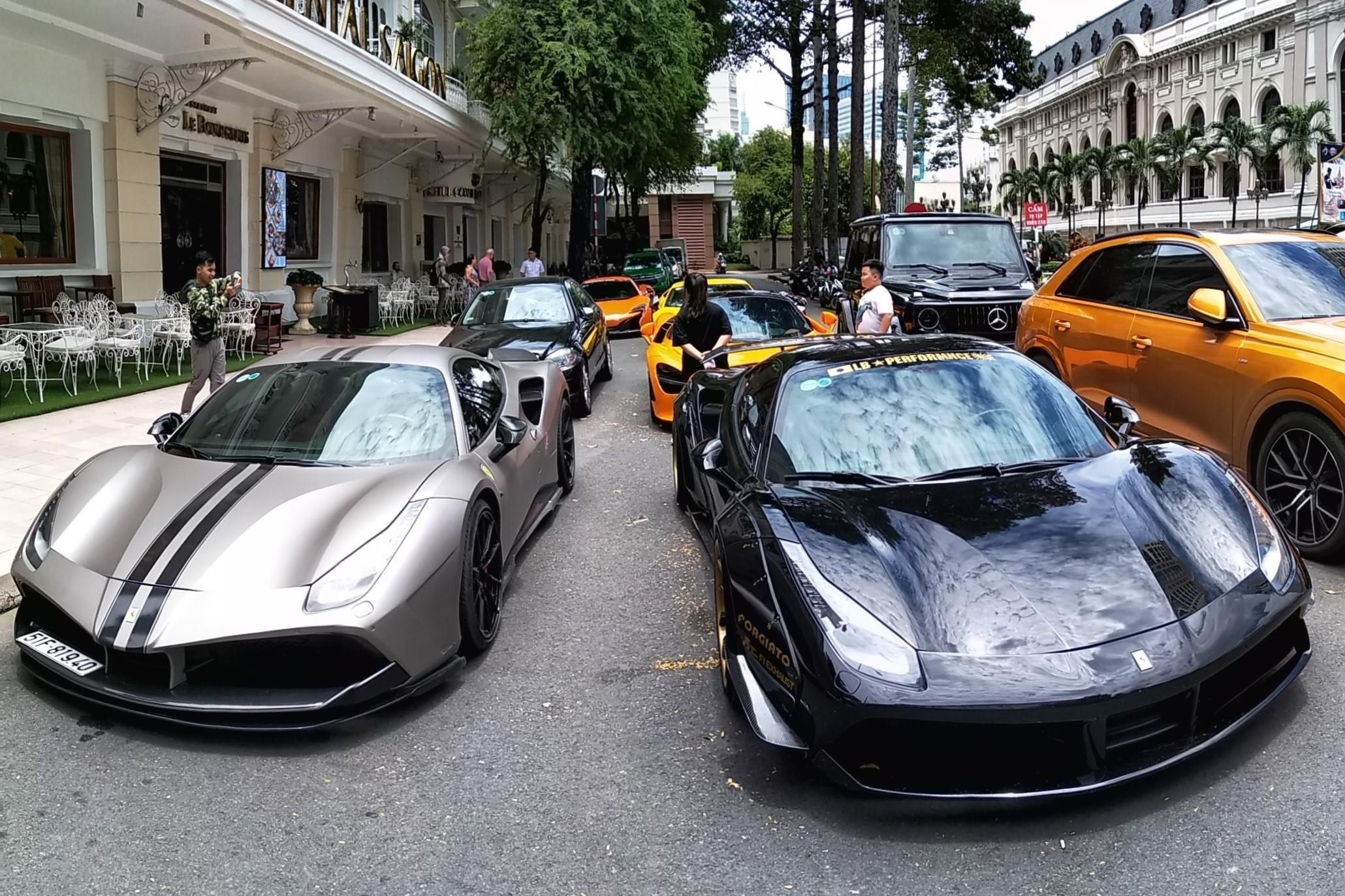 Sieu xe tu hoi tai Sai Gon, hop ban cho hanh trinh sieu xe quoc te hinh anh