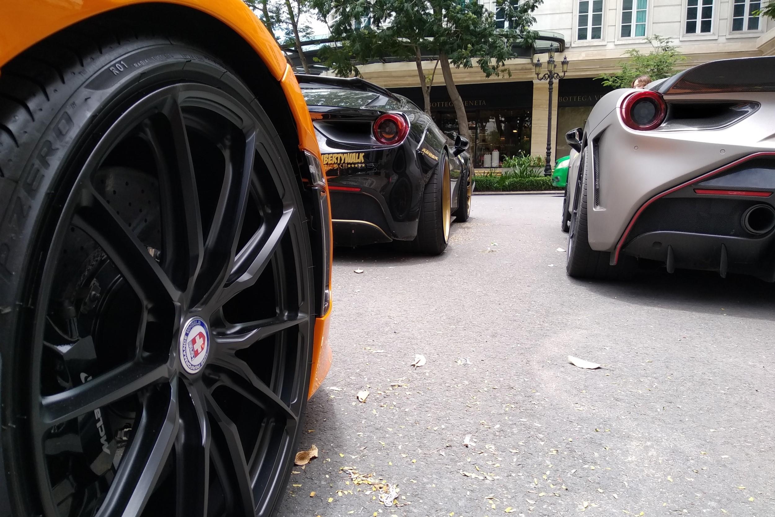 Siêu xe McLaren 720S độ vành ảnh 4 Sieu xe McLaren 720S do vanh anh 4