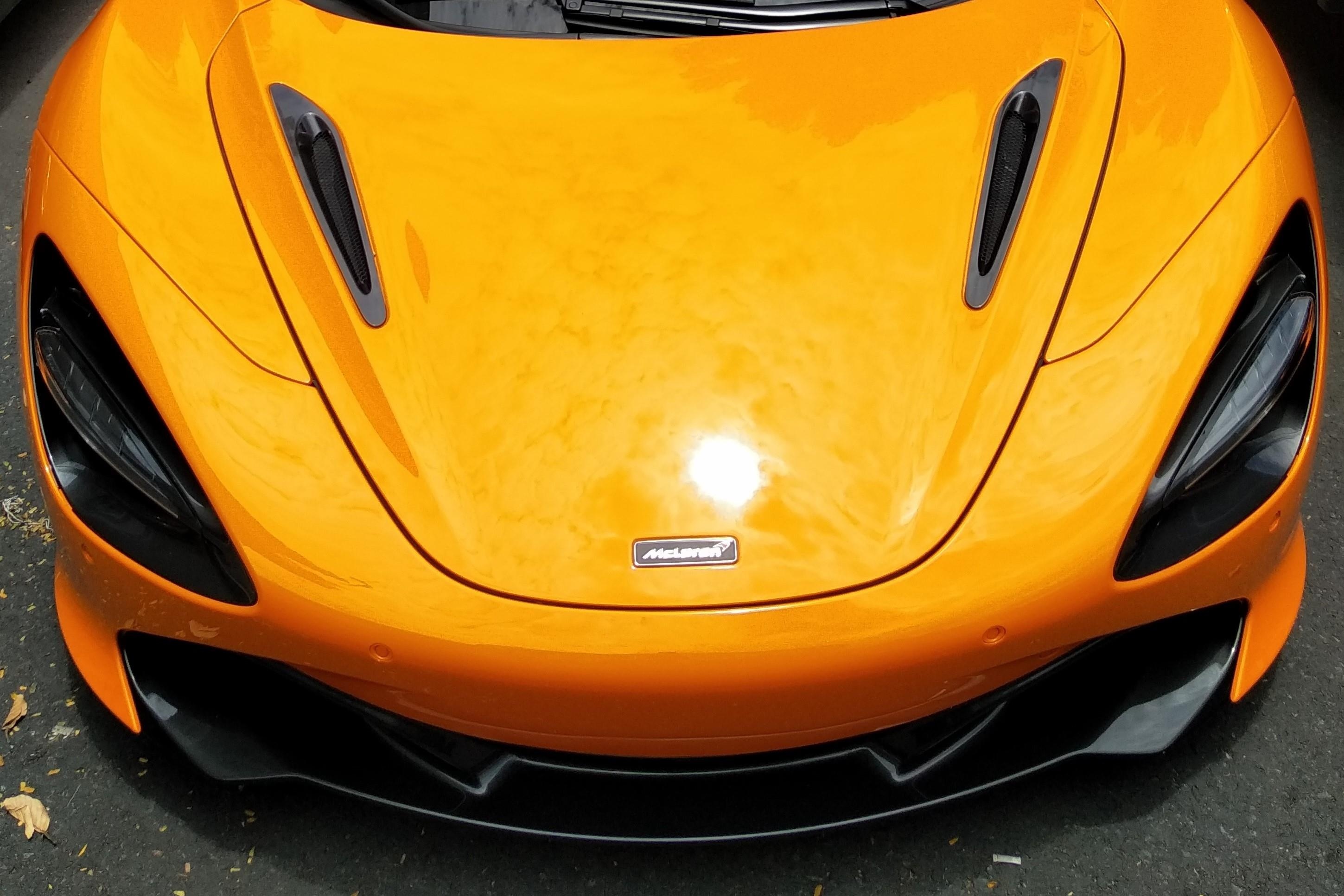 Siêu xe McLaren 720S độ vành ảnh 7 Sieu xe McLaren 720S do vanh anh 7