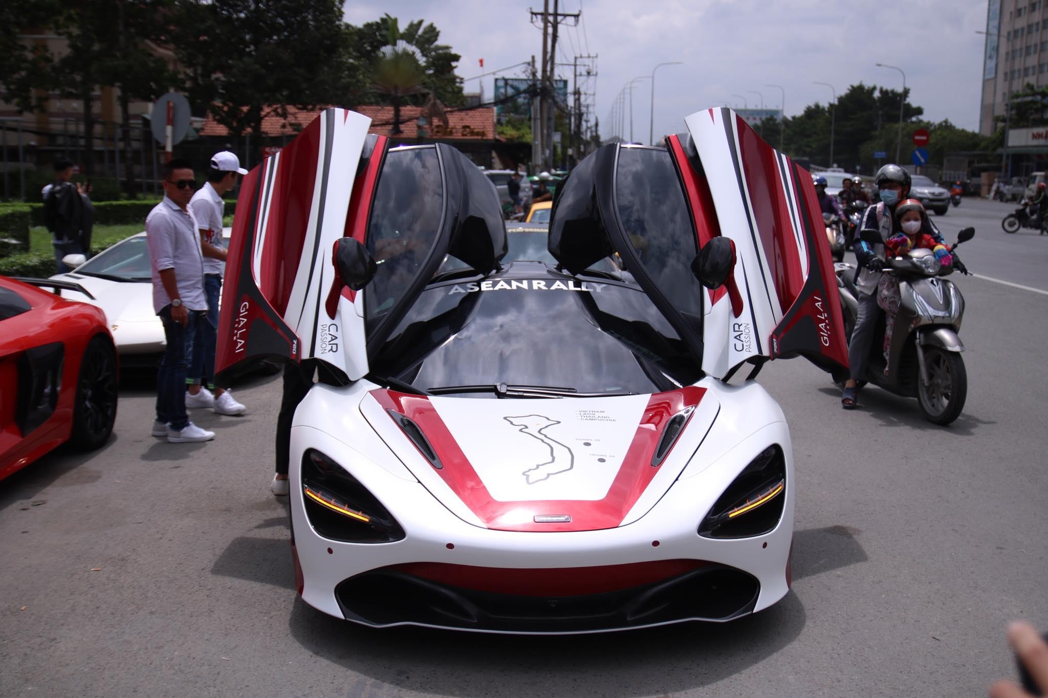 Hon 20 sieu xe tap trung anh 4