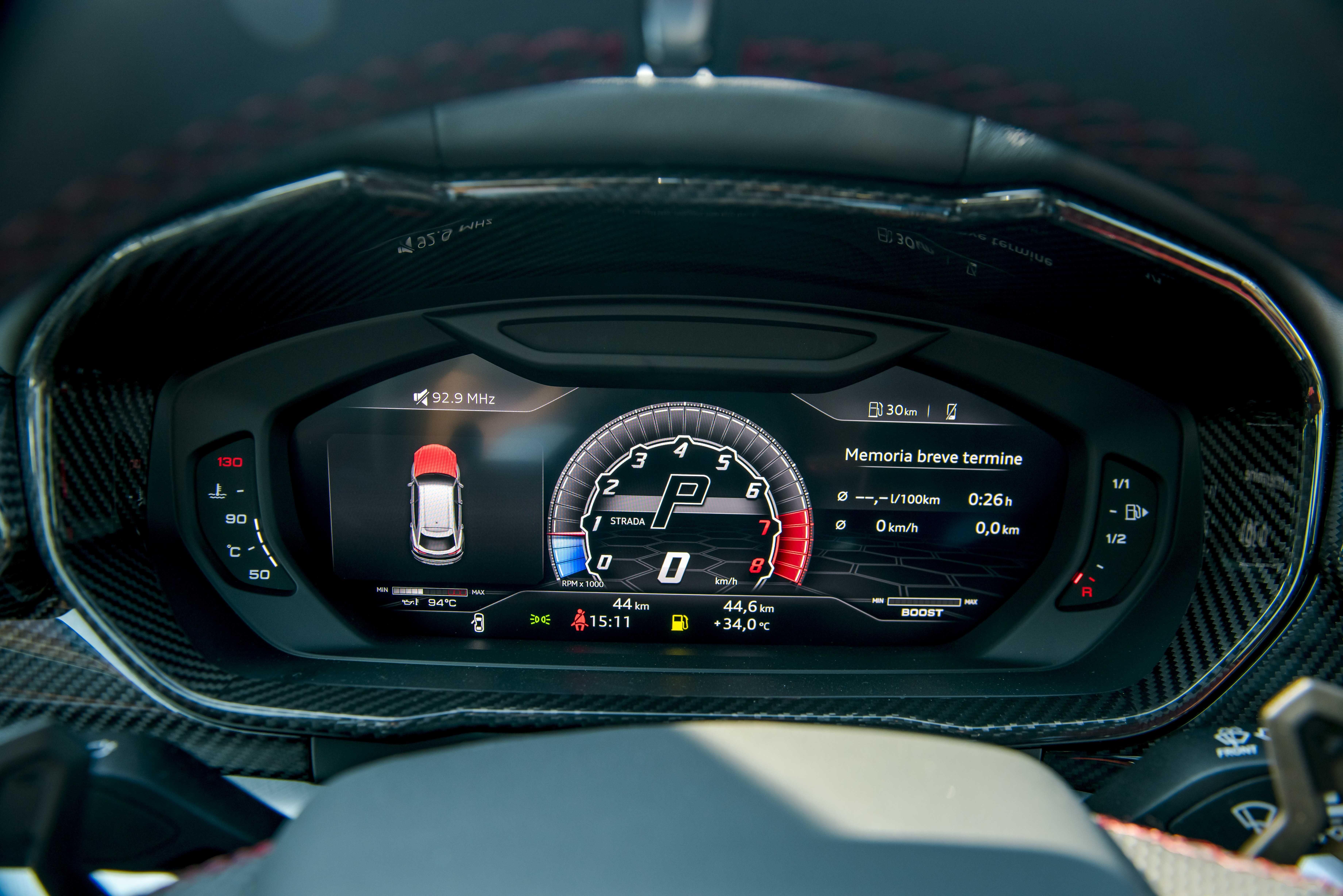 Sieu SUV Lamborghini Urus chinh hang anh 19