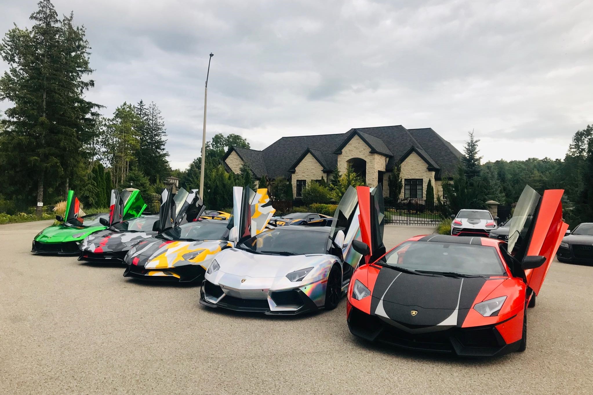 Hanh trinh 1.600 km tu My qua Canada cua nhom sieu xe Viet hinh anh