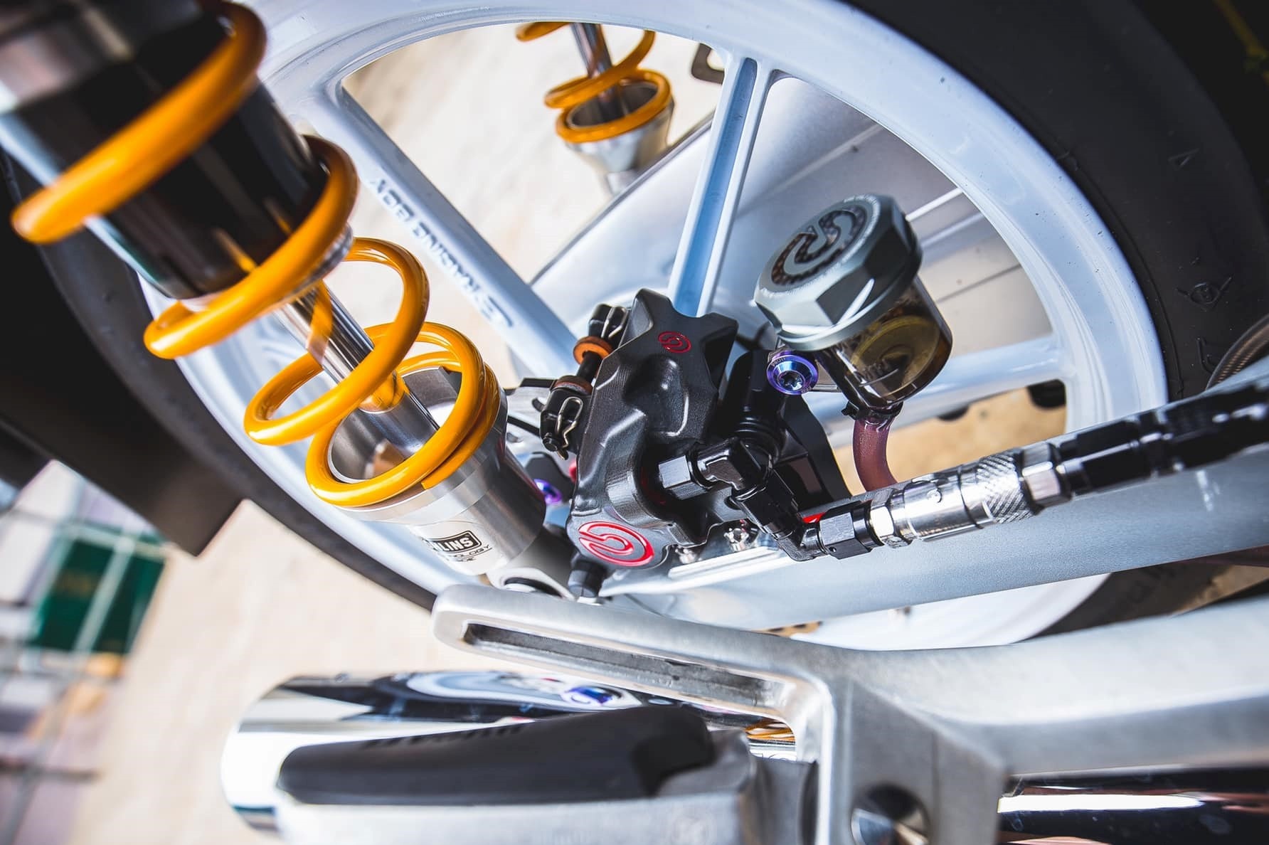 Huyen thoai Honda Wave do 100 trieu anh 12