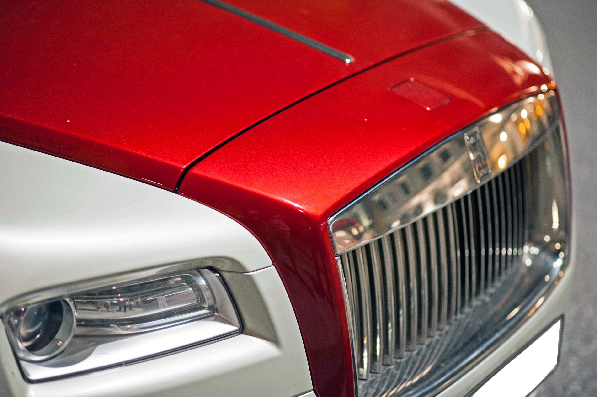 Rolls-Royce Wraith phoi mau la tai Ha Noi anh 6