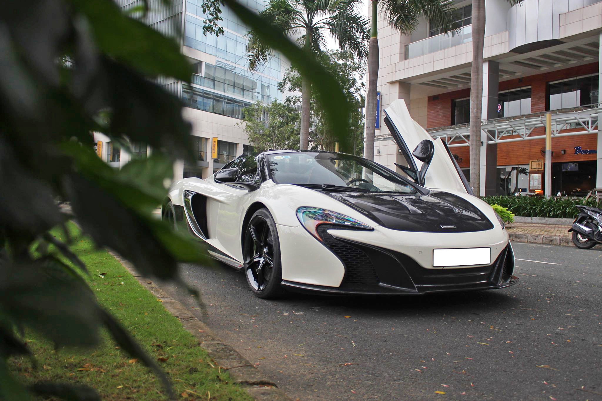 McLaren 650S Spider lột xác  ảnh 5 McLaren 650S Spider lot xac anh 5