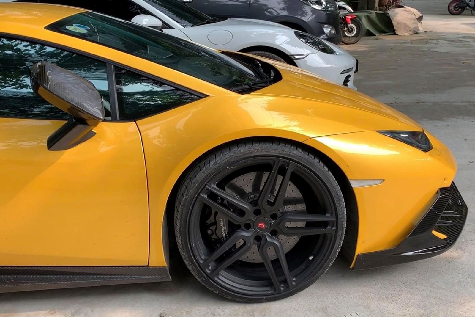 Lamborghini Huracan tai xuat Sai Gon anh 4