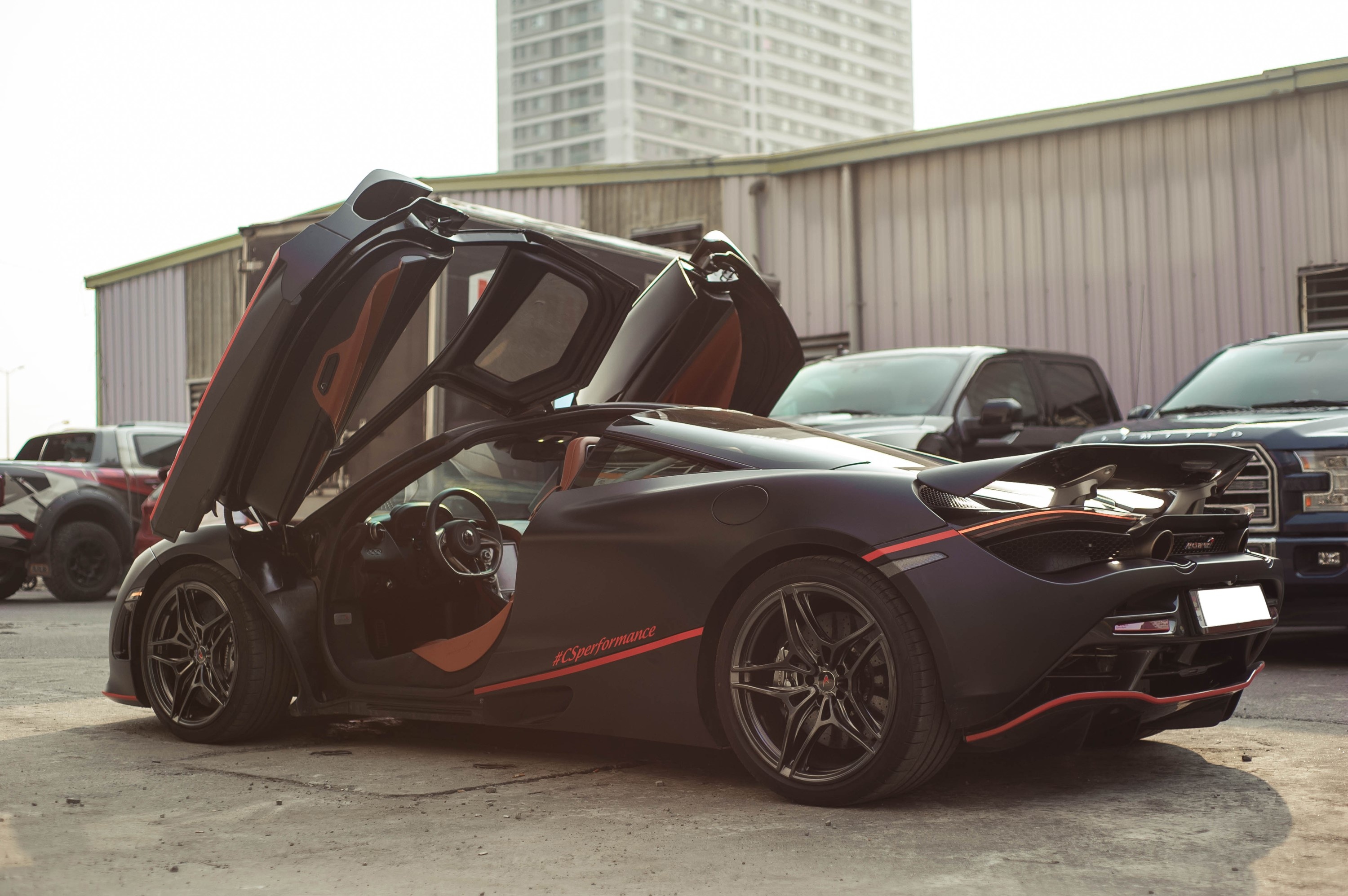 McLaren 720S dau tien Viet Nam lot xac anh 7