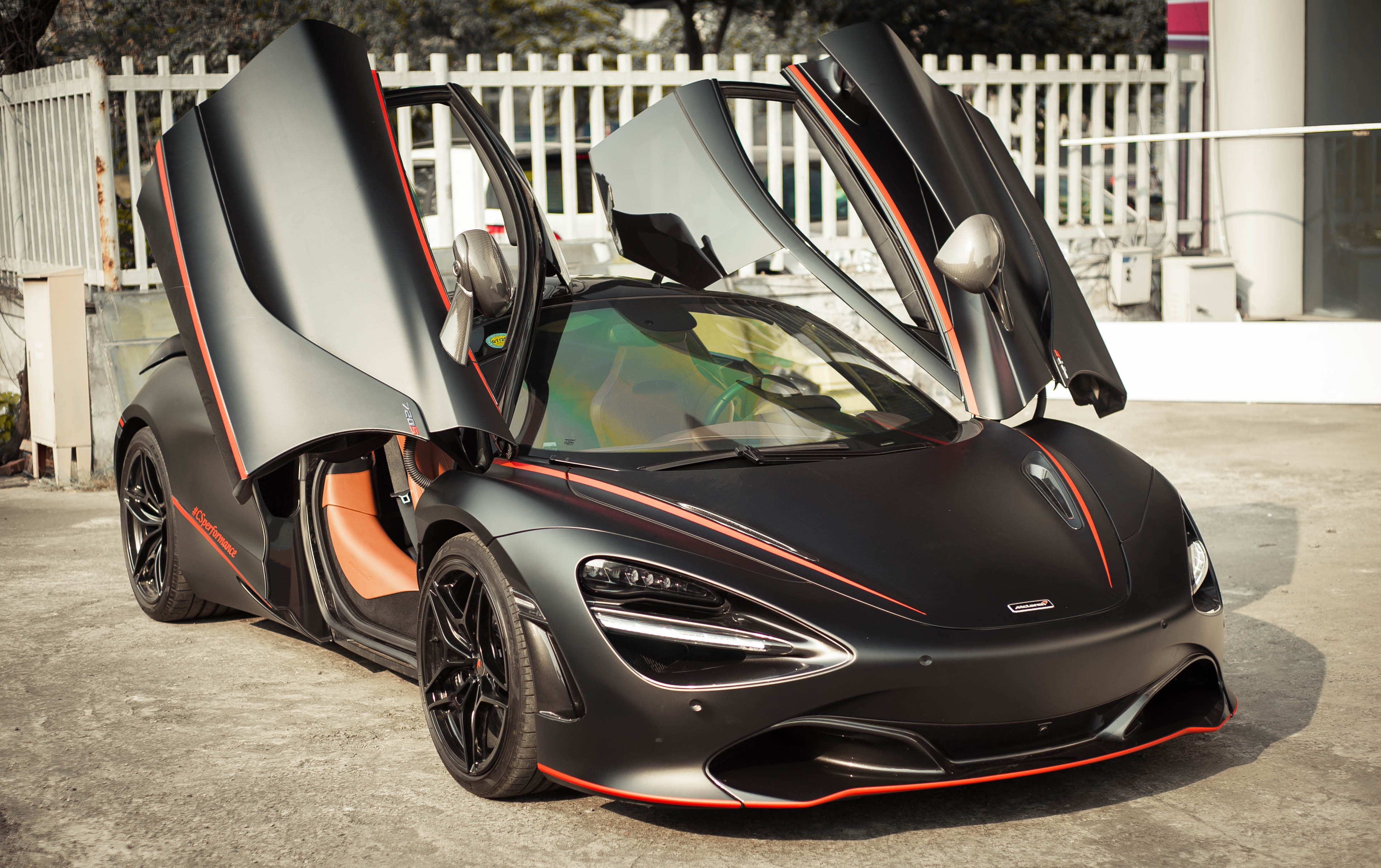 McLaren 720S dau tien Viet Nam lot xac anh 32