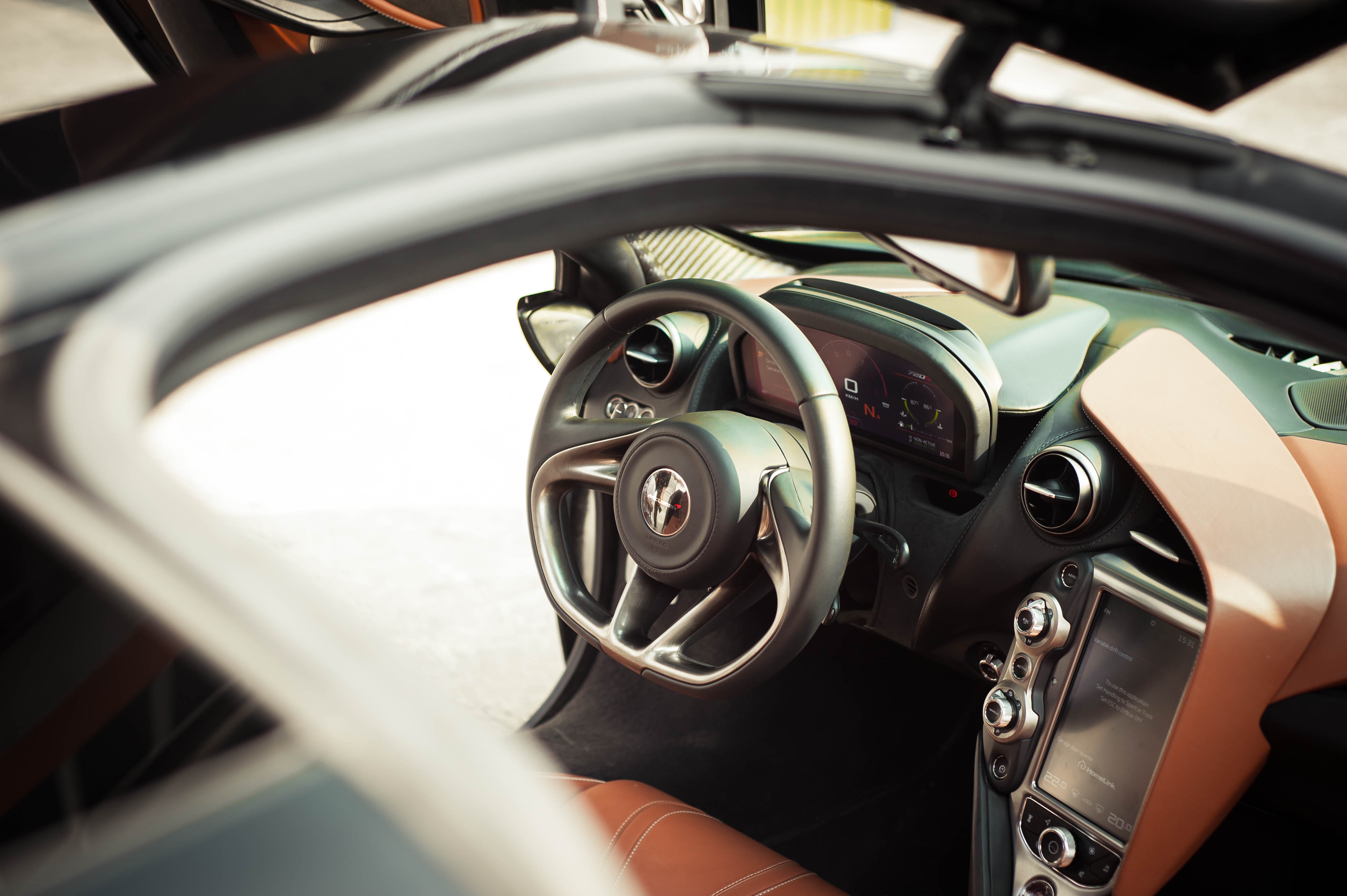 McLaren 720S dau tien Viet Nam lot xac anh 29