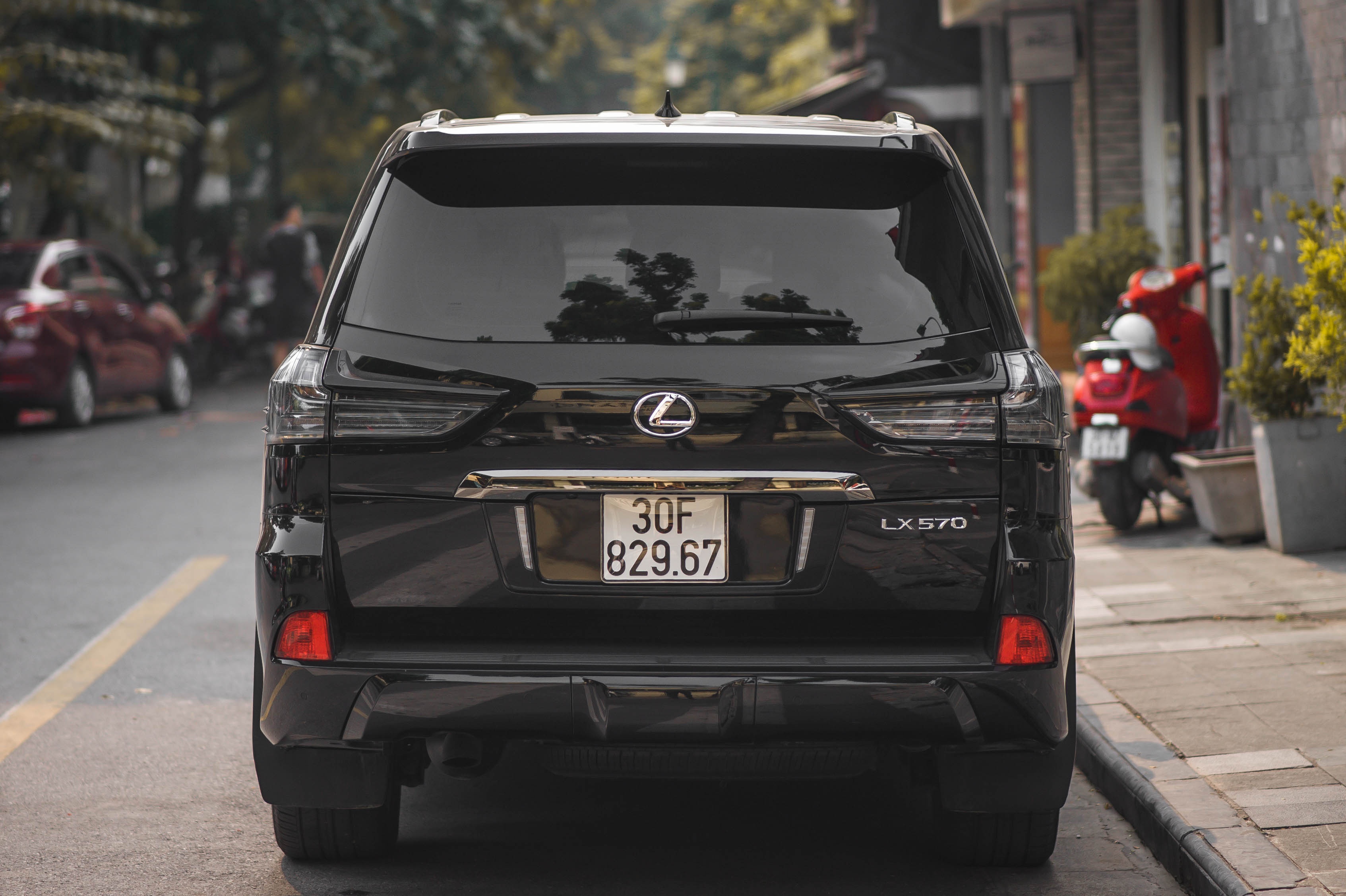 Lexus LX570 Inspiration ban dac biet tai Viet Nam anh 3