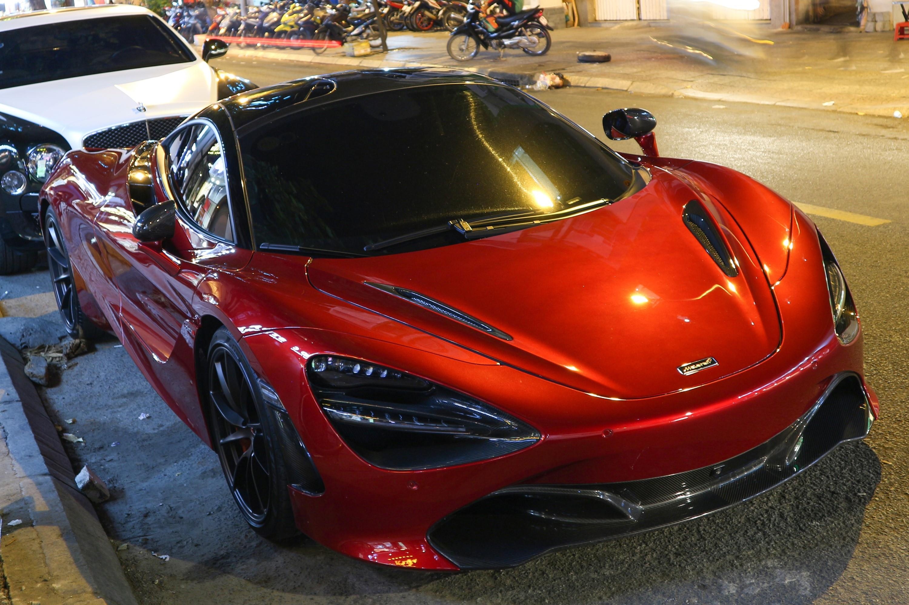 Truong doan Car Passion ban McLaren 720S de mua sieu xe moi hinh anh