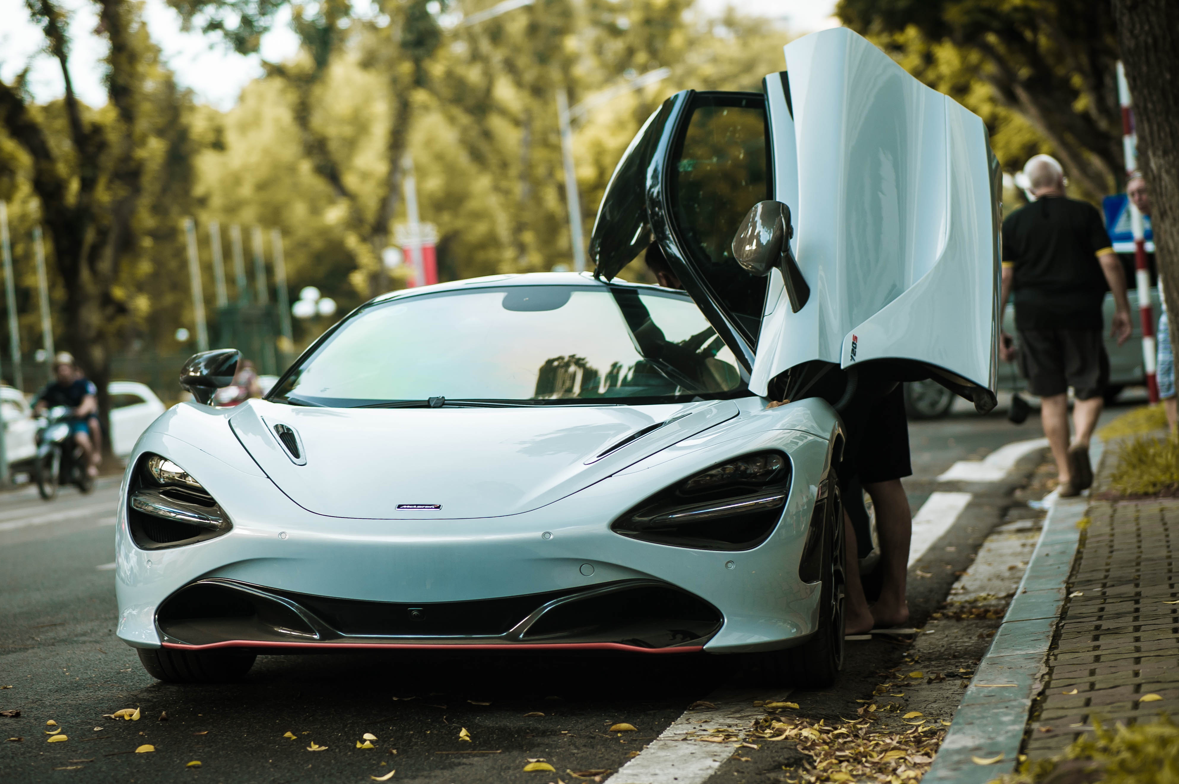 McLaren 720S dau tien VN ve mau nguyen ban anh 3