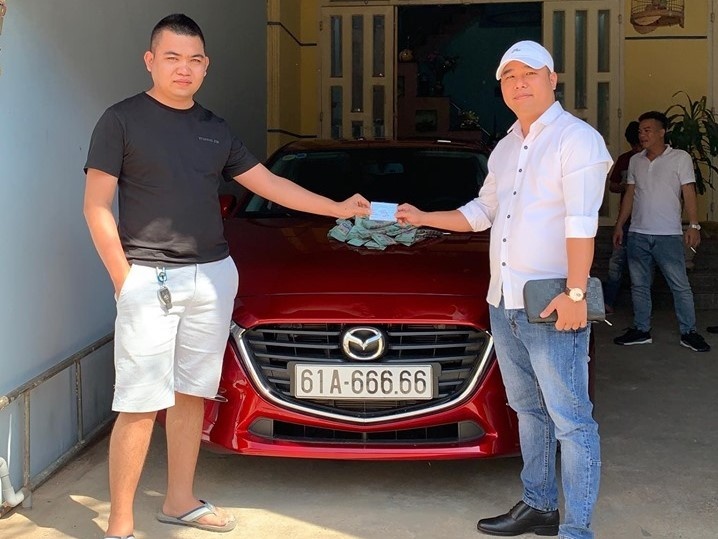 Mazda3 luc quy 6 duoc ban lai gia 2, 6 ty anh 1